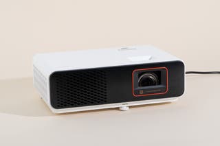 The BenQ X500i projector.